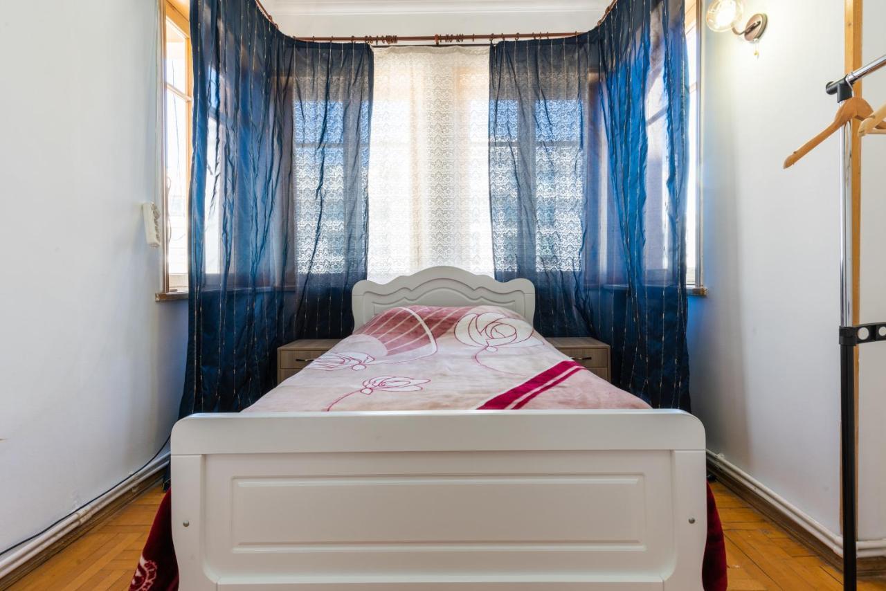 Center 4 You Hotel Tbilisi Eksteriør billede
