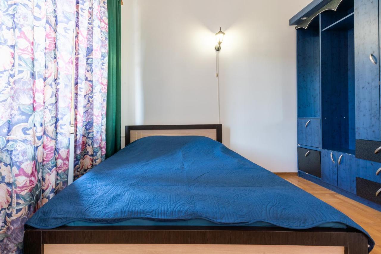 Center 4 You Hotel Tbilisi Eksteriør billede