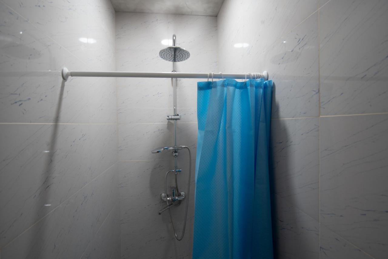 Center 4 You Hotel Tbilisi Eksteriør billede
